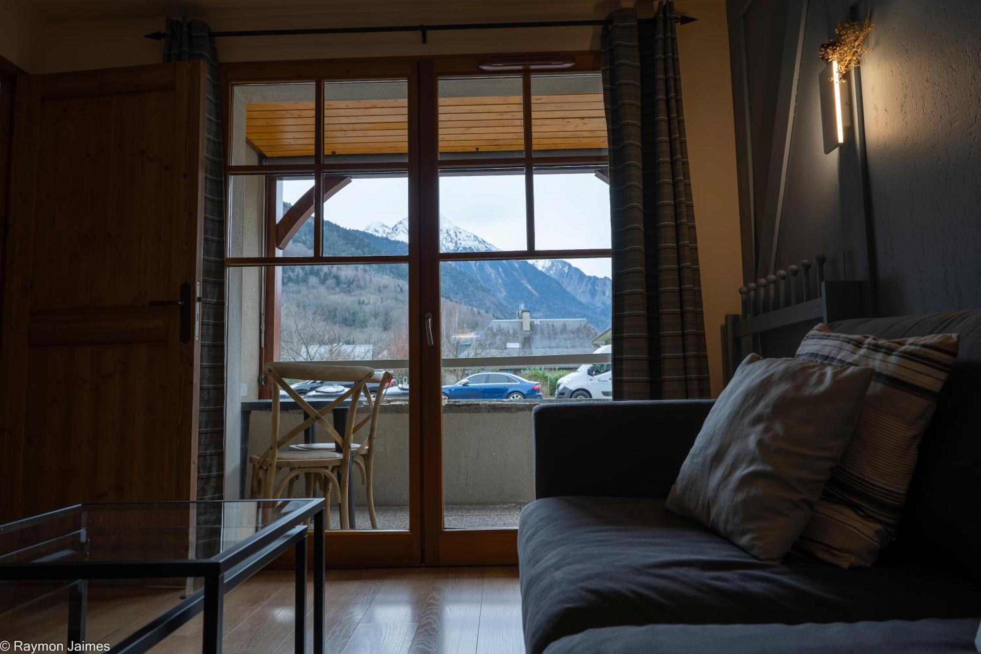Apparts Au Coeur De St-Lary - Piscine Chauffee Et Sauna サン・ラリー・スラン エクステリア 写真